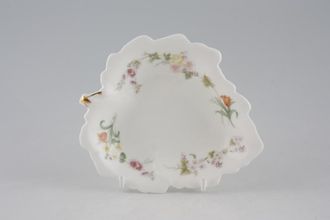 Sell Wedgwood Mirabelle R4537 Dish (Giftware) Leaf dish 5 1/4"