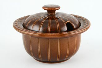 Wedgwood Pennine Sugar Bowl - Lidded (Tea) Cut out in lid for spoon 5 1/4"
