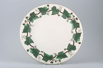 Wedgwood Napoleon Ivy - Green Edge Dinner Plate Dipped and raised rim 10 1/2"