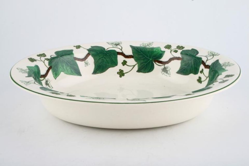 Wedgwood Napoleon Ivy - Green Edge Vegetable Dish (Open) Oval - Ivy shades and bowl bases may differ 9 7/8"