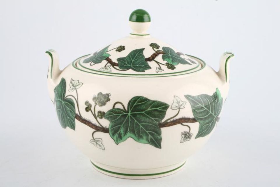Wedgwood Napoleon Ivy - Green Edge Sugar Bowl - Lidded (Tea)