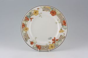 Wedgwood Trellis Flower Breakfast / Lunch Plate