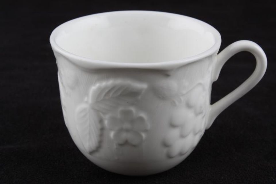 Wedgwood Strawberry and Vine Coffee Cup 2 3/4" x 2 1/4"