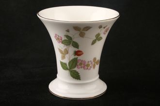 Sell Wedgwood Wild Strawberry Vase Posy 3 1/2"