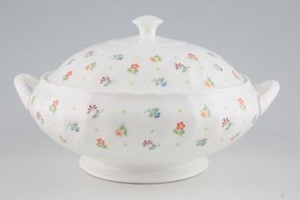 Sell Wedgwood Cascade Vegetable Tureen with Lid