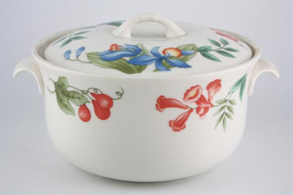 Wedgwood Passion Bird Vegetable Tureen with Lid 3pt