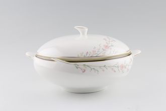 Wedgwood Crescent - Shape 225 Vegetable Tureen with Lid