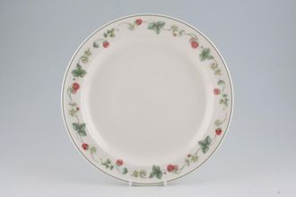Wedgwood Raspberry Dinner Plate 10 1/2"