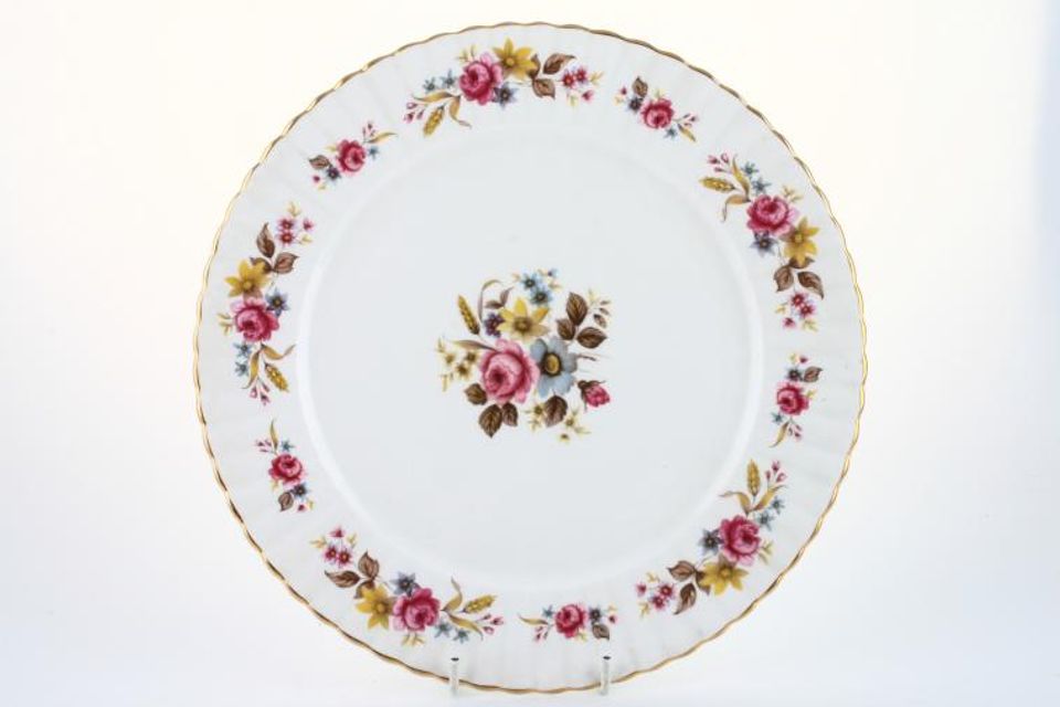 Royal Stafford Patricia Dinner Plate Small centre pattern 10 1/4"