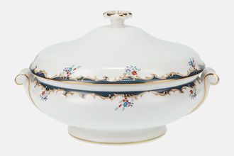 Sell Wedgwood Chartley Vegetable Tureen with Lid Round
