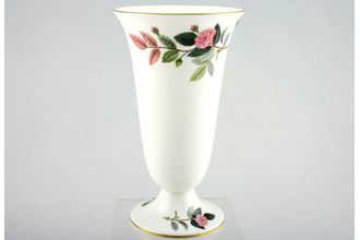 Wedgwood Hathaway Rose Vase 6 3/4"