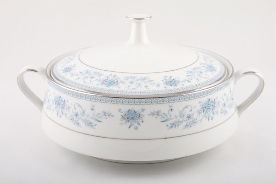 Noritake Blue Hill Vegetable Tureen with Lid