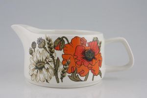 Meakin Poppy - Ridged and Rounded Bases Sauce Boat
