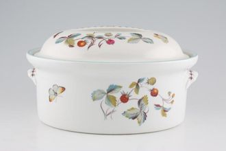Sell Royal Worcester Strawberry Fair - Green Edge Casserole Dish + Lid Oval 3pt