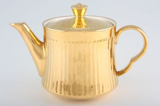 Royal Worcester Gold Lustre - Fluted Teapot 1 3/4pt
