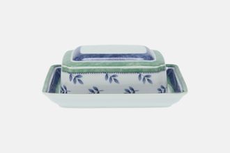 Villeroy & Boch Switch 3 Butter Dish + Lid Lid has Leaves Pattern and Green & Blue stripes. Base has Wide Green and Blue Stripes