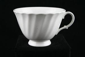 Royal Doulton Cascade - H5073 - White Fluted Teacup