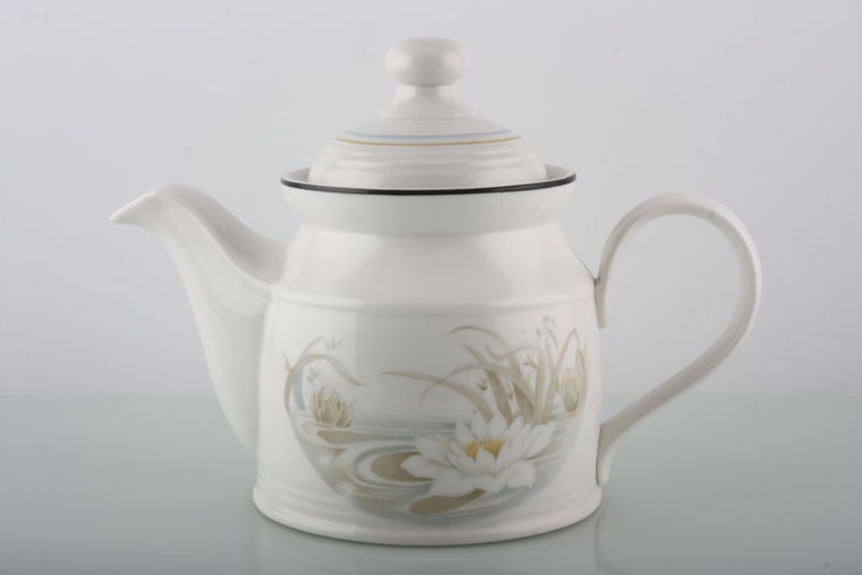 Royal Doulton Hampstead - L.S.1053 Teapot 2 1/4pt