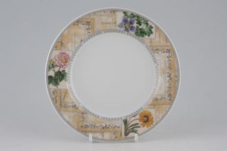 Royal Worcester Country Garden Tea / Side Plate 6 3/4"