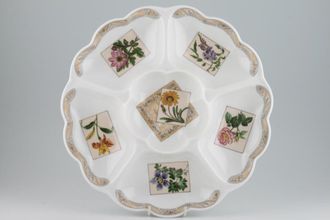 Royal Worcester Country Garden Hor's d'oeuvres Dish Scalloped. 6 Compartments 13 1/2"