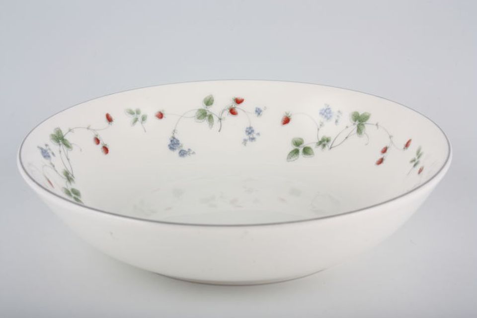 Royal Doulton Strawberry Fayre Soup / Cereal Bowl 7"