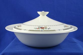 Royal Doulton Kingswood - T.C.1115 Vegetable Tureen with Lid Round - No handles