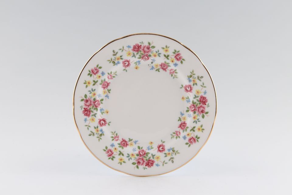 Queen Anne Country Bouquet Tea / Side Plate 6 1/4"