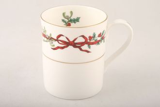 Royal Worcester Holly Ribbons Mug 3 1/8" x 3 5/8"