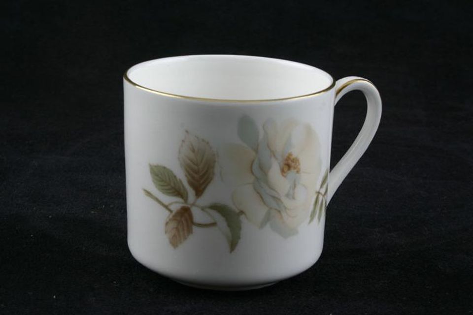 Royal Doulton Yorkshire Rose - H5050 Coffee/Espresso Can 2 5/8" x 2 5/8"