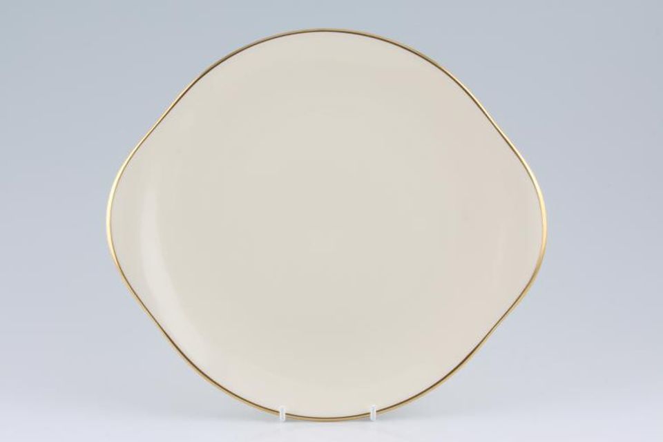 Royal Doulton Heather - H5089 Cake Plate Eared 10 5/8"