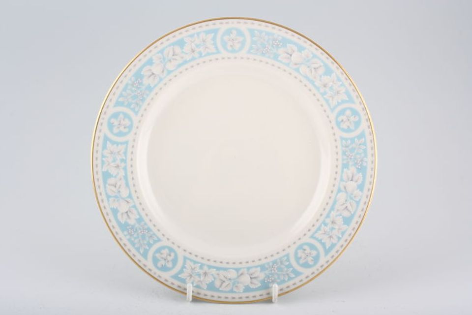 Royal Doulton Hampton Court - T.C.1020 Breakfast / Lunch Plate 9"