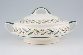 Royal Doulton Almond Willow - D6373 Vegetable Tureen with Lid 2 handles