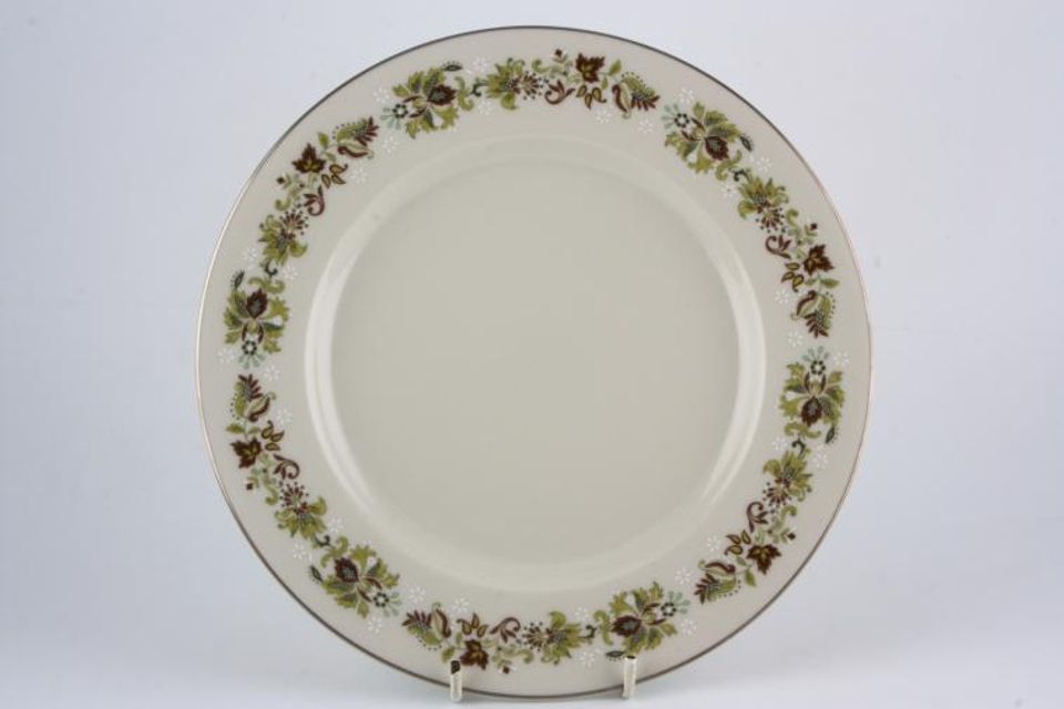 Royal Doulton Vanity Fair - T.C.1043 Dinner Plate 10 5/8"