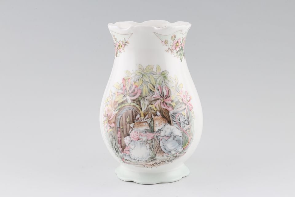 Royal Doulton Brambly Hedge - Seasons Vase Summer 6 3/4"