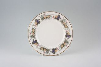 Royal Doulton Ravenna - H4977 Tea / Side Plate 6 1/2"