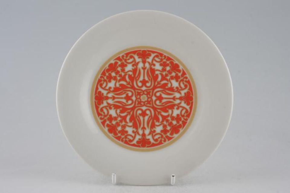 Royal Doulton Seville - T.C.1085 Tea / Side Plate This also doubles as a gravy jug stand 6 1/2"