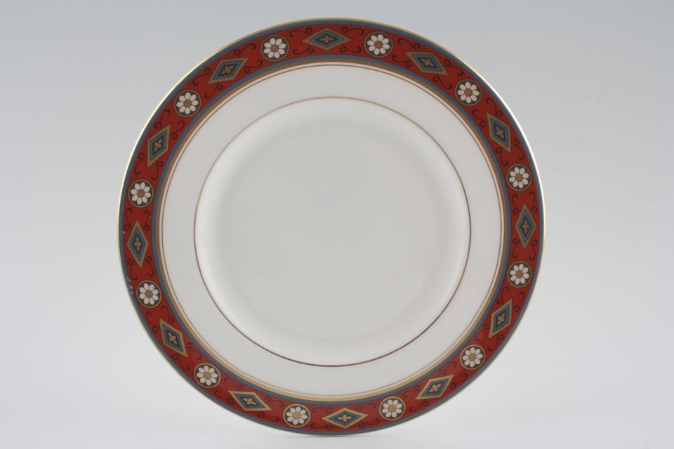 Minton Cordoba Salad/Dessert Plate With Gold Inner Band 8"