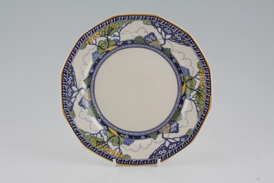 Royal Doulton Merryweather - D4650 Tea / Side Plate 7 3/8"