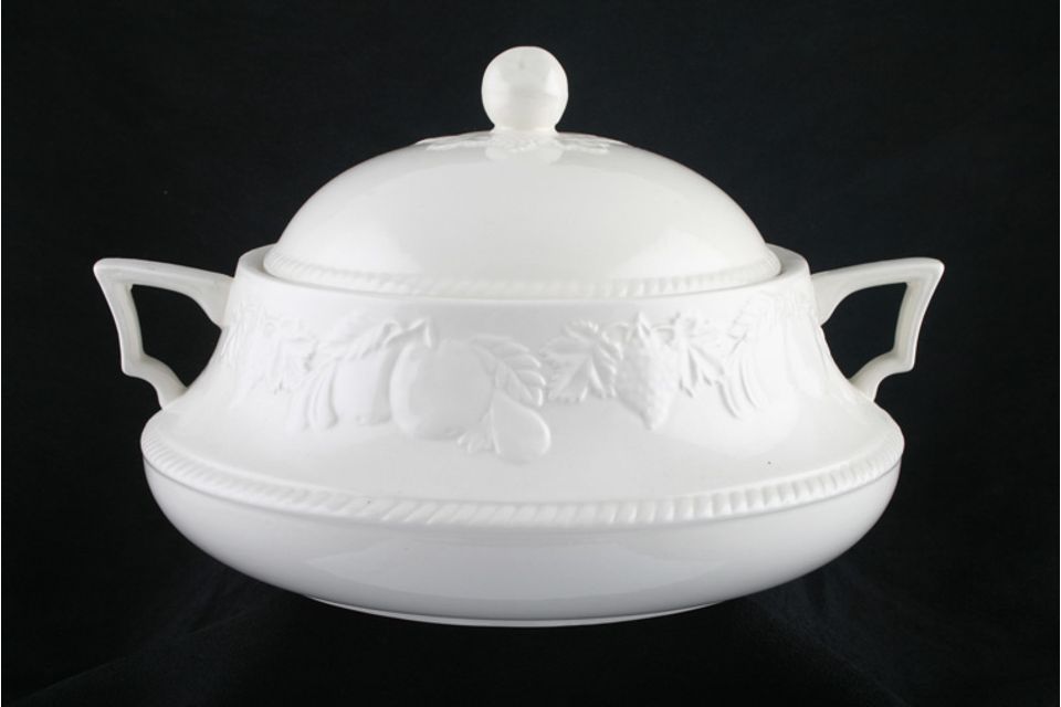 Royal Stafford Lincoln (BHS) Vegetable Tureen with Lid