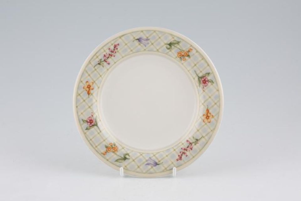 Royal Doulton Cotswold - Expressions Tea / Side Plate 6 3/8"