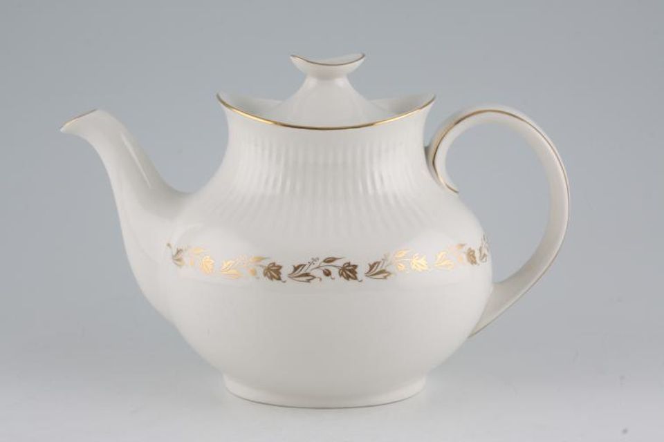 Royal Doulton Fairfax - T.C.1006 Teapot 2 1/2pt
