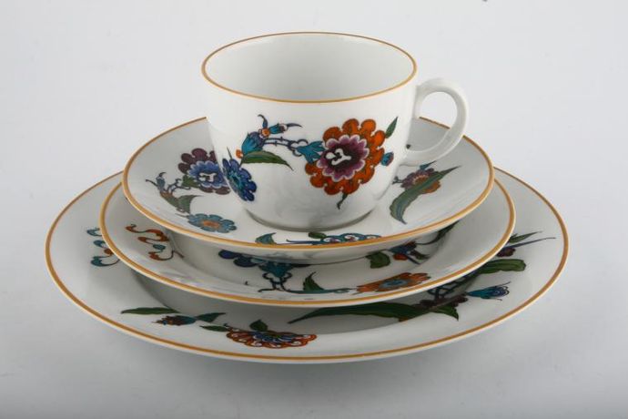  Royal Worcester Palmyra Porcelain Made In England